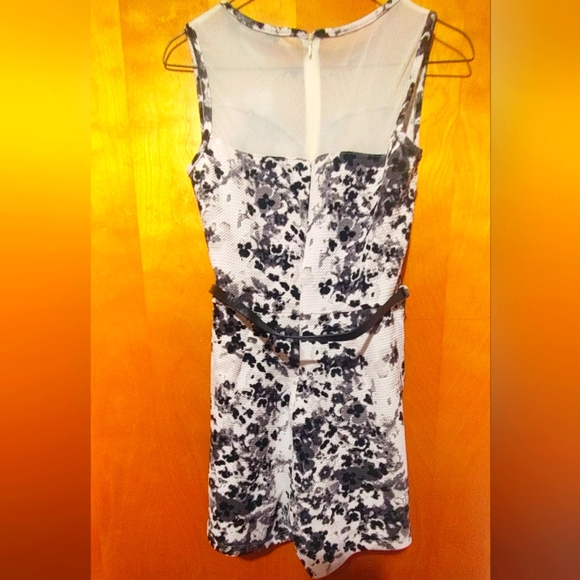 Romper Suzy Sheir - Picture 3 of 4